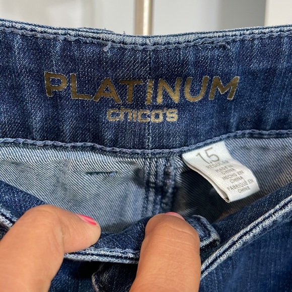 Chico’s straight jeans size 10 (1,5) - Picture 3 of 4